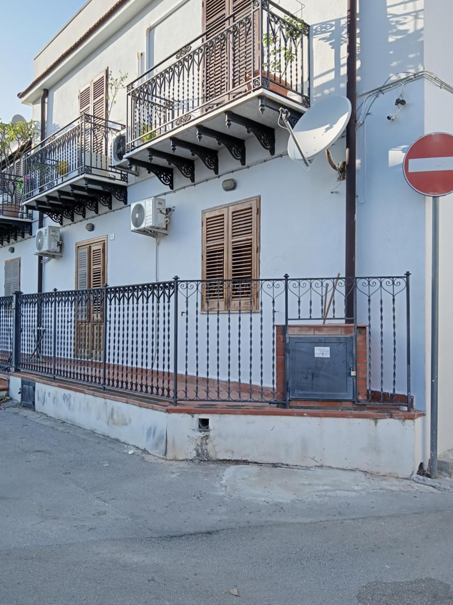 Mondello La Piazzetta Apartment Palermo Ngoại thất bức ảnh